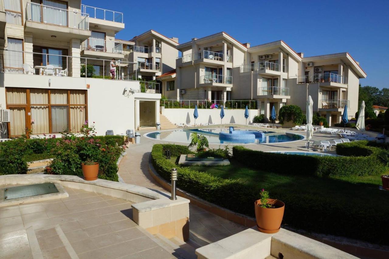 Sun Village Family Houses Byala  Extérieur photo